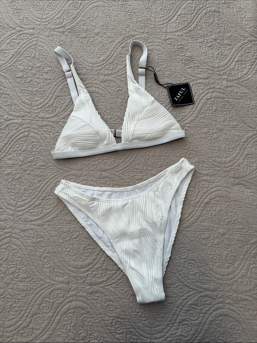 Zaful White Ribbed Triangle Bikini Set